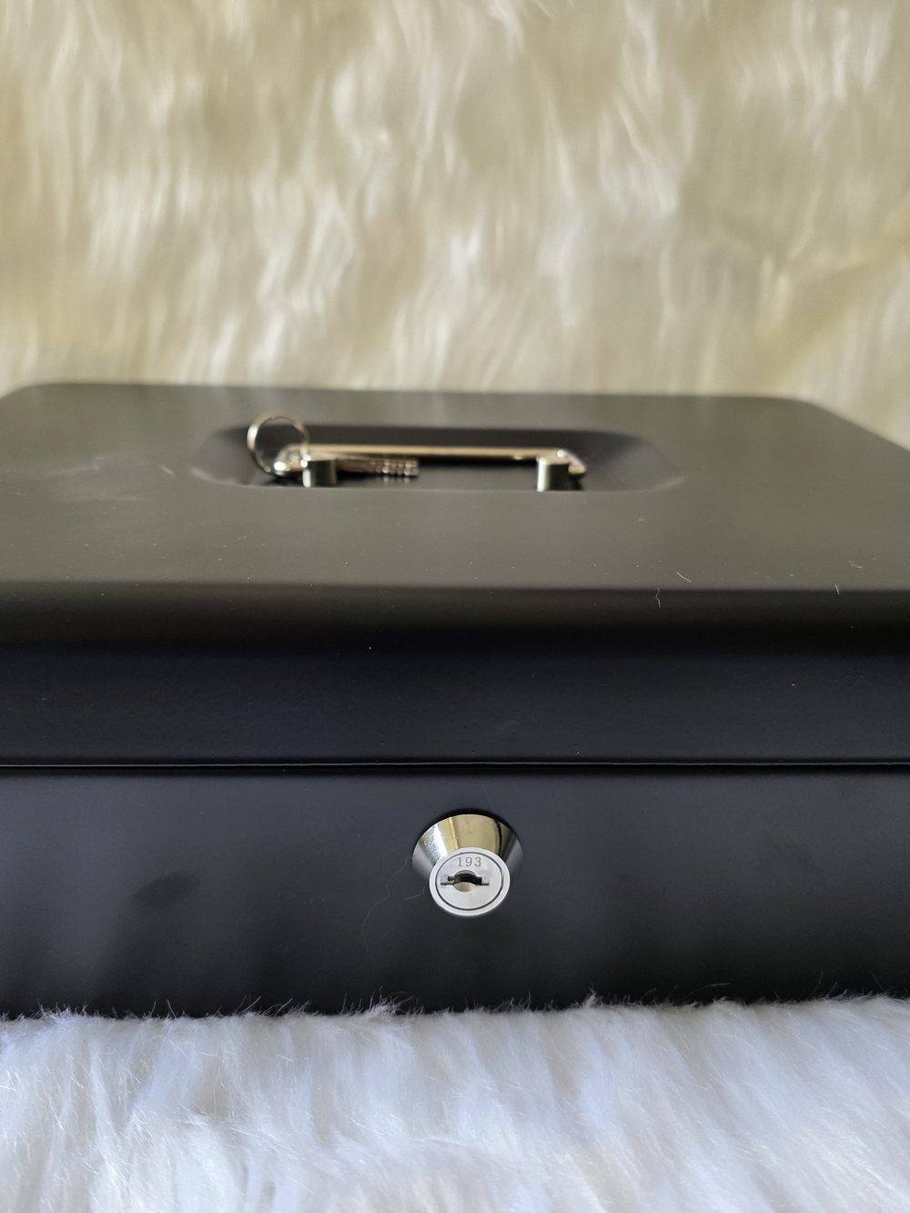 Black Metal Cash Box with Keyed Lock
